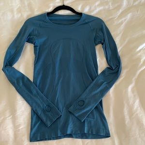Swiftly Tech Long Sleeve - Size 2